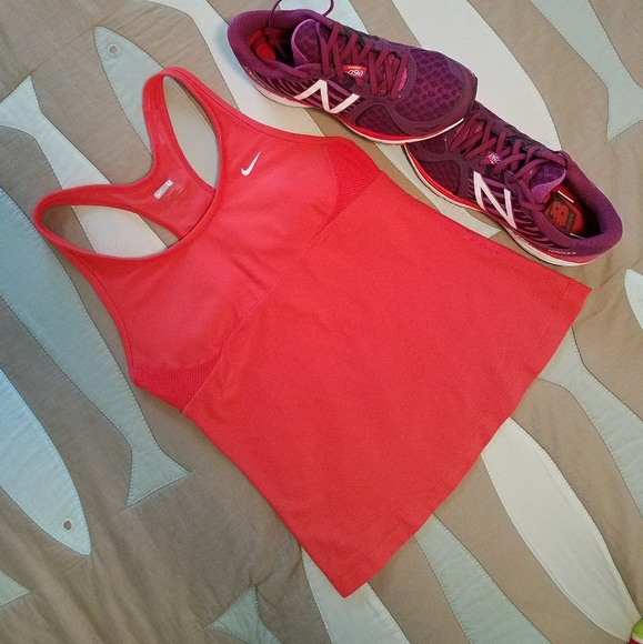 Nike Tops - *5/25 NIKE dri fit racerback active workout tank